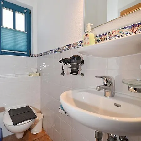 Reetdachhaus Malve 3 *